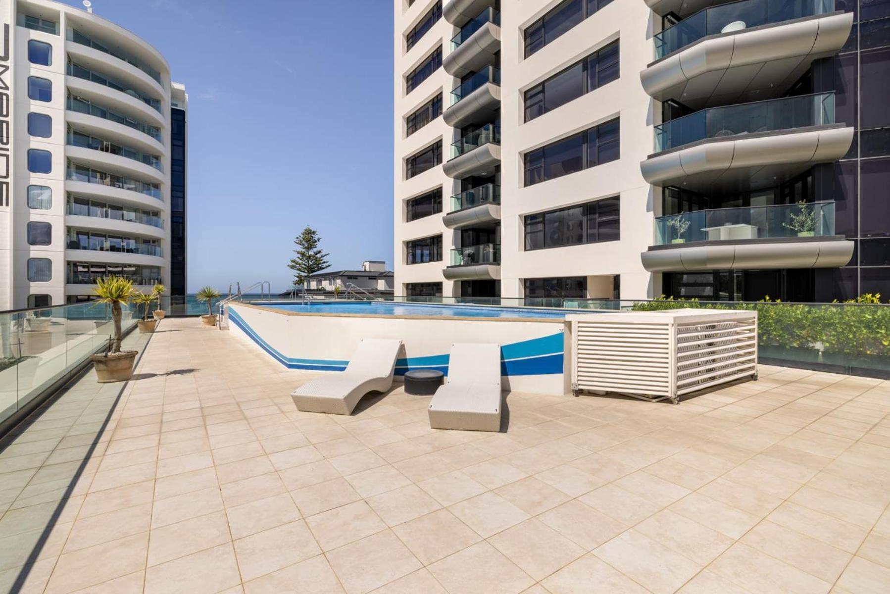 Luxury Ocean & Harbour Views - Heated Pool, Main Beach & Gym Mount Maunganui Εξωτερικό φωτογραφία