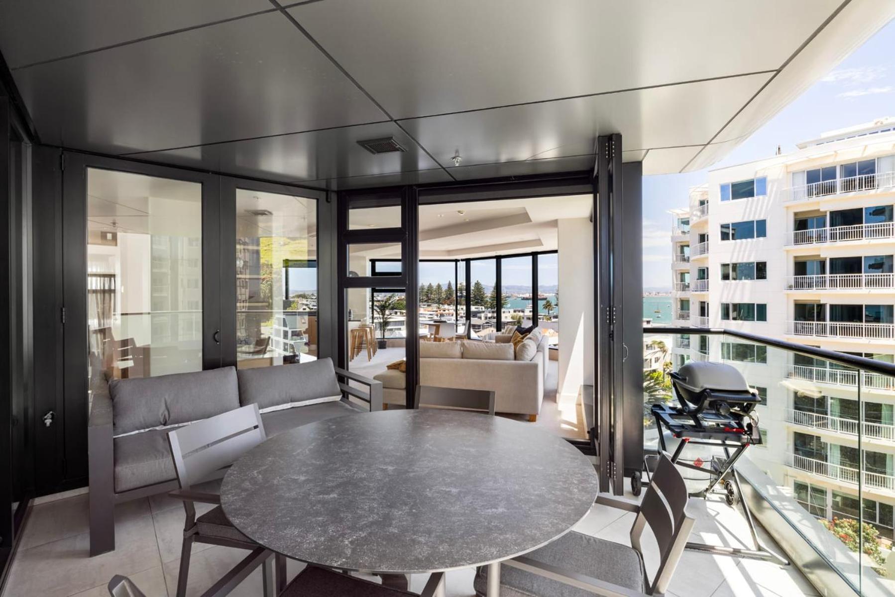 Luxury Ocean & Harbour Views - Heated Pool, Main Beach & Gym Mount Maunganui Εξωτερικό φωτογραφία
